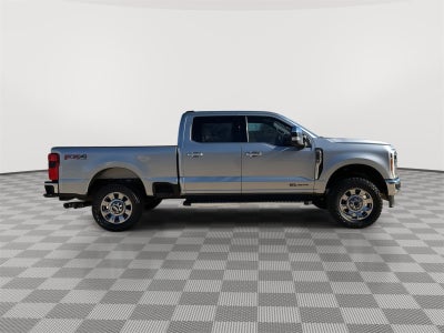 2023 Ford SUPER DUTY F-250 SRW LARIAT 4WD CREW CAB 6.75'