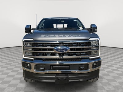 2023 Ford SUPER DUTY F-250 SRW LARIAT 4WD CREW CAB 6.75'