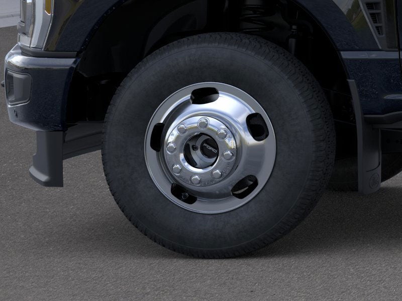 2026 Ford Super Duty F-350 (DRW) Platinum