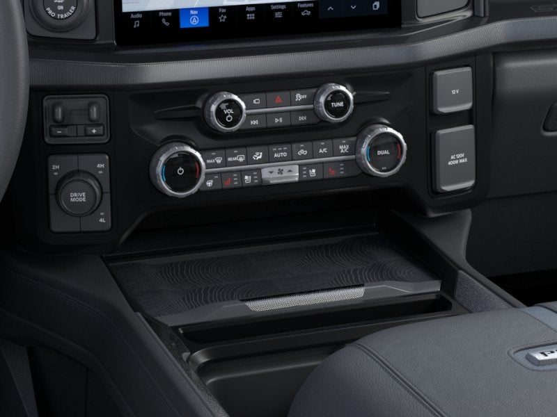 2026 Ford Super Duty F-350 (DRW) Platinum