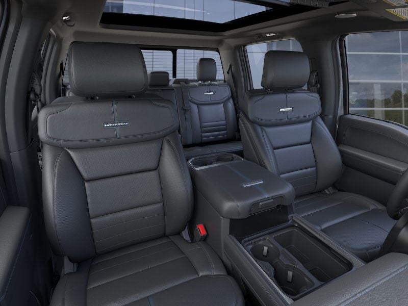 2026 Ford Super Duty F-350 (DRW) Platinum