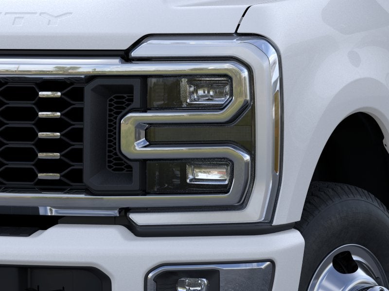 2026 Ford Super Duty F-350 (DRW) Platinum