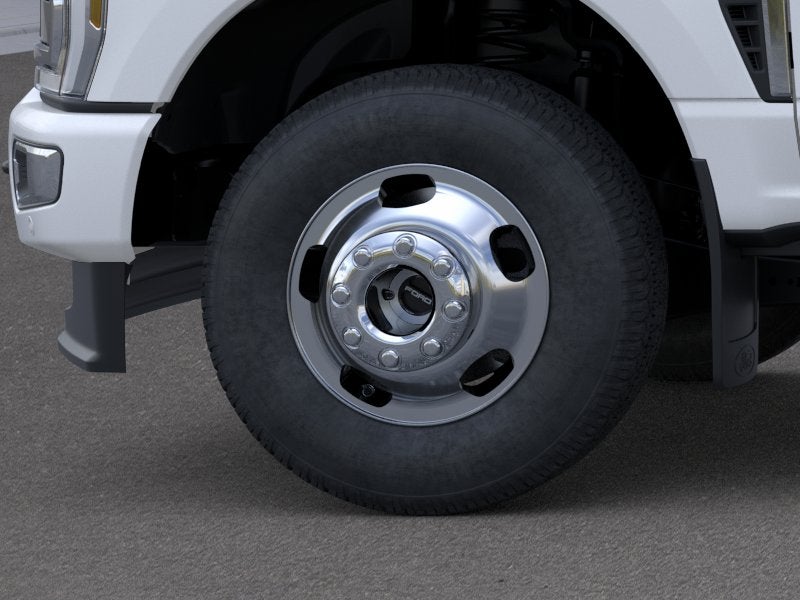2026 Ford Super Duty F-350 (DRW) Platinum