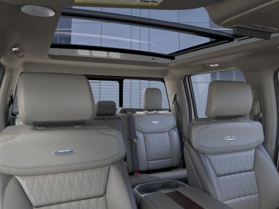 2026 Ford Super Duty F-350 (DRW) Platinum