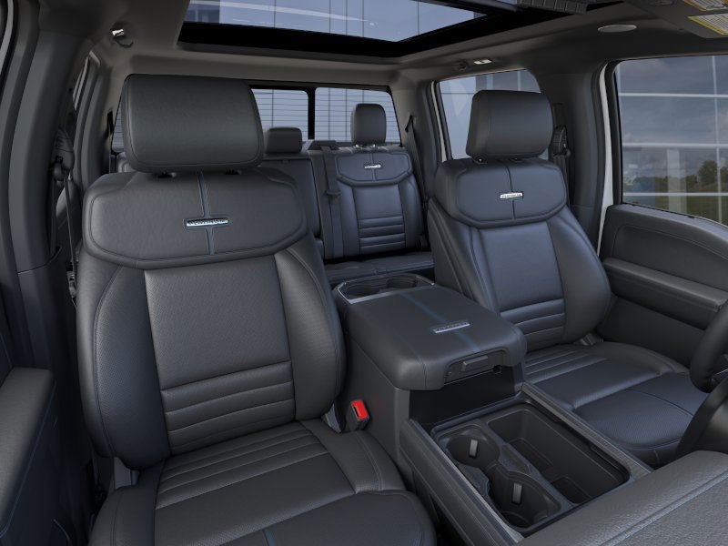 2025 Ford Super Duty F-350 (DRW) Platinum