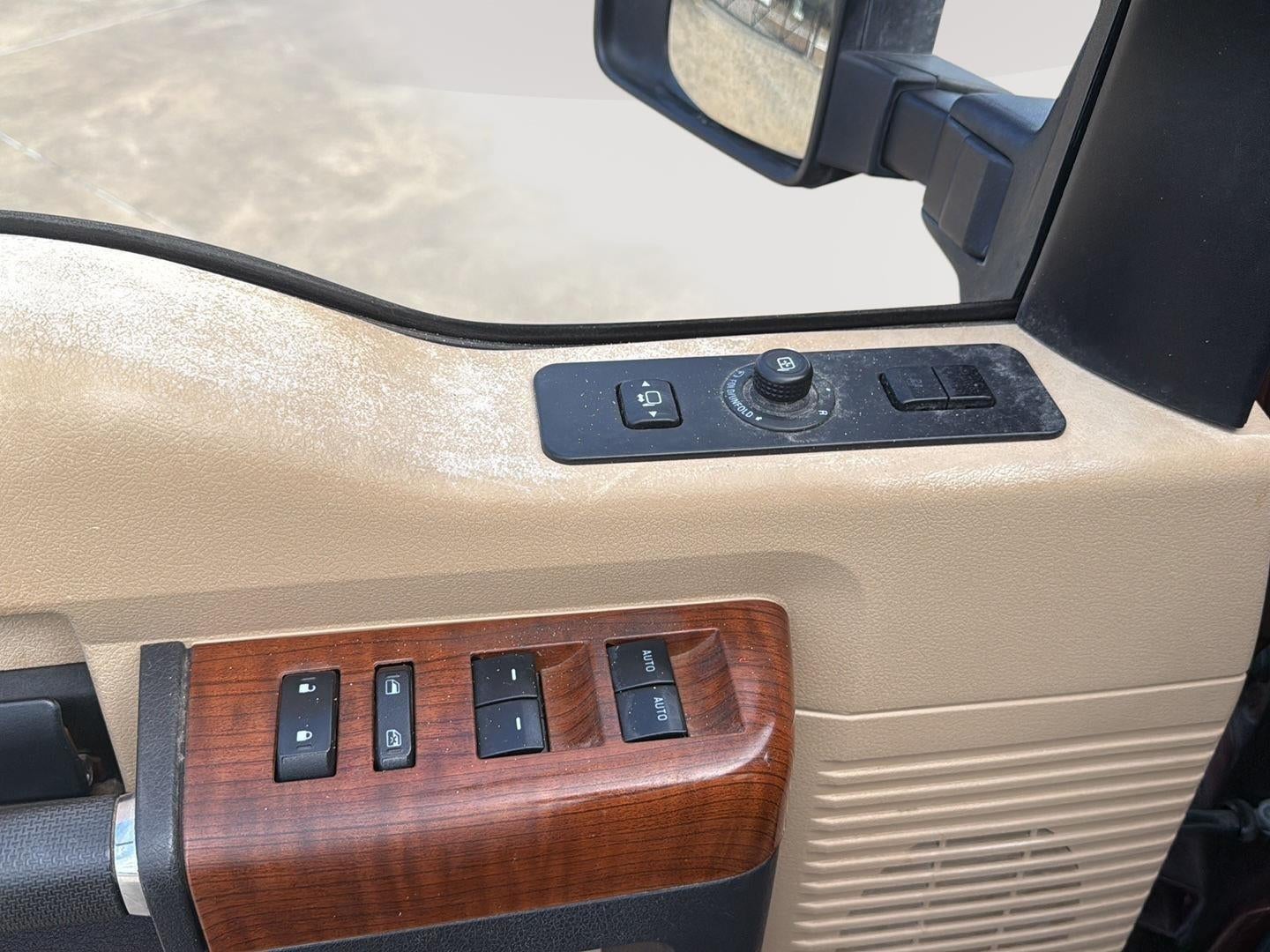 2016 Ford Super Duty F-350 (DRW) King Ranch