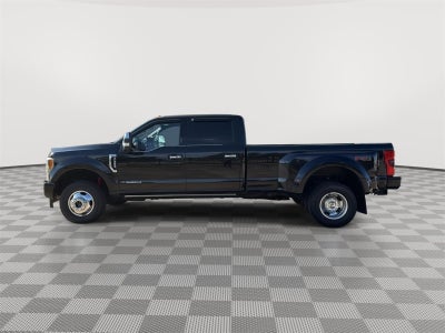 2017 Ford Super Duty F-350 (DRW) Platinum