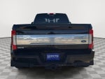2017 Ford Super Duty F-350 (DRW) Platinum