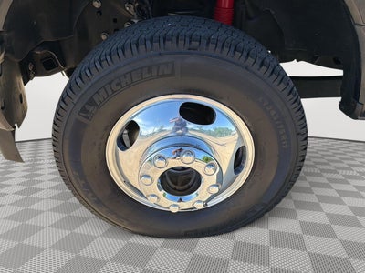 2017 Ford Super Duty F-350 (DRW) Platinum