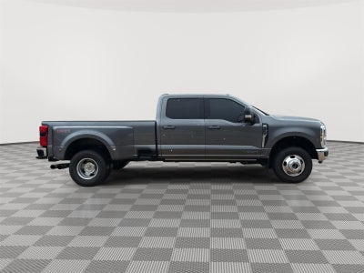 2024 Ford Super Duty F-350 (DRW) LARIAT