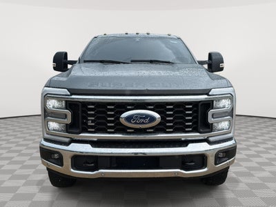 2024 Ford Super Duty F-350 (DRW) LARIAT