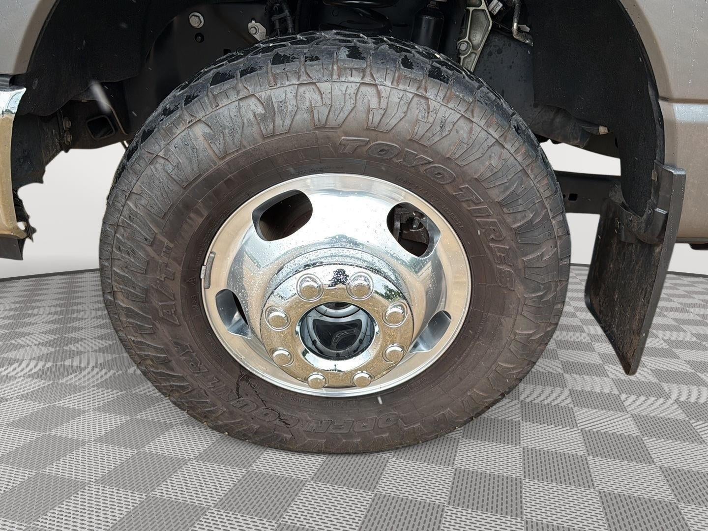 2024 Ford Super Duty F-350 (DRW) LARIAT