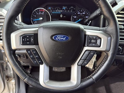 2017 Ford Super Duty F-350 (DRW) Lariat