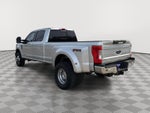 2017 Ford Super Duty F-350 (DRW) Lariat