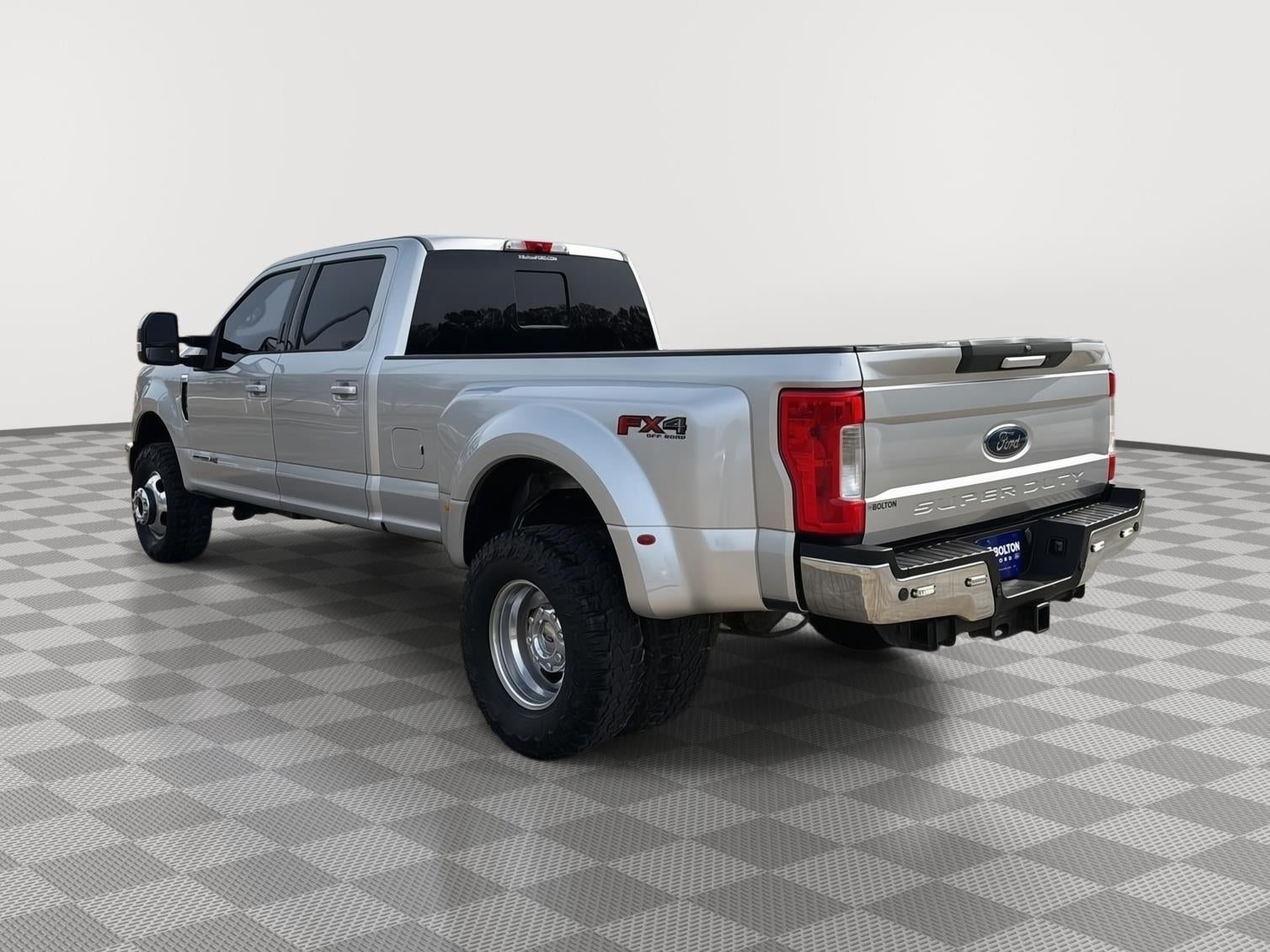 2017 Ford Super Duty F-350 (DRW) Lariat