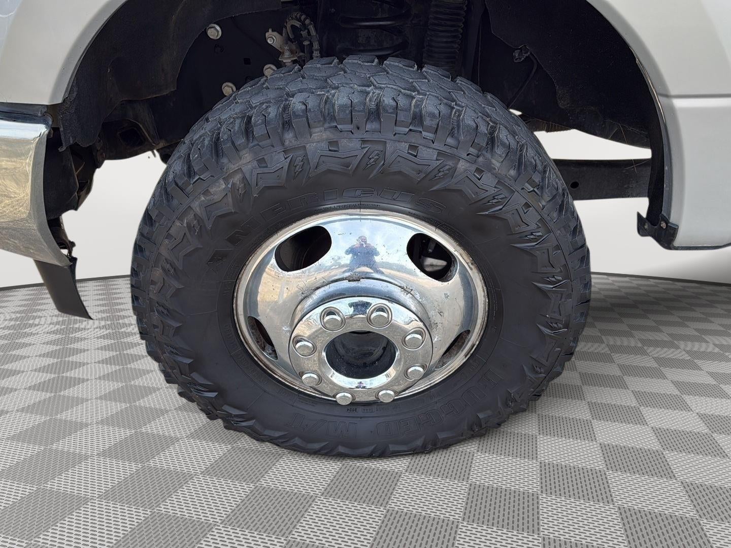 2017 Ford Super Duty F-350 (DRW) Lariat