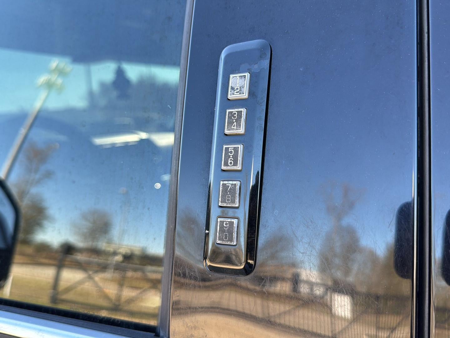 2017 Ford Super Duty F-350 (DRW) King Ranch