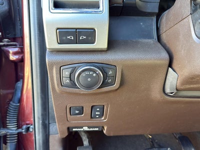 2017 Ford Super Duty F-350 (DRW) King Ranch