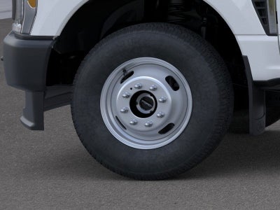 2025 Ford Super Duty F-350 (DRW) XL