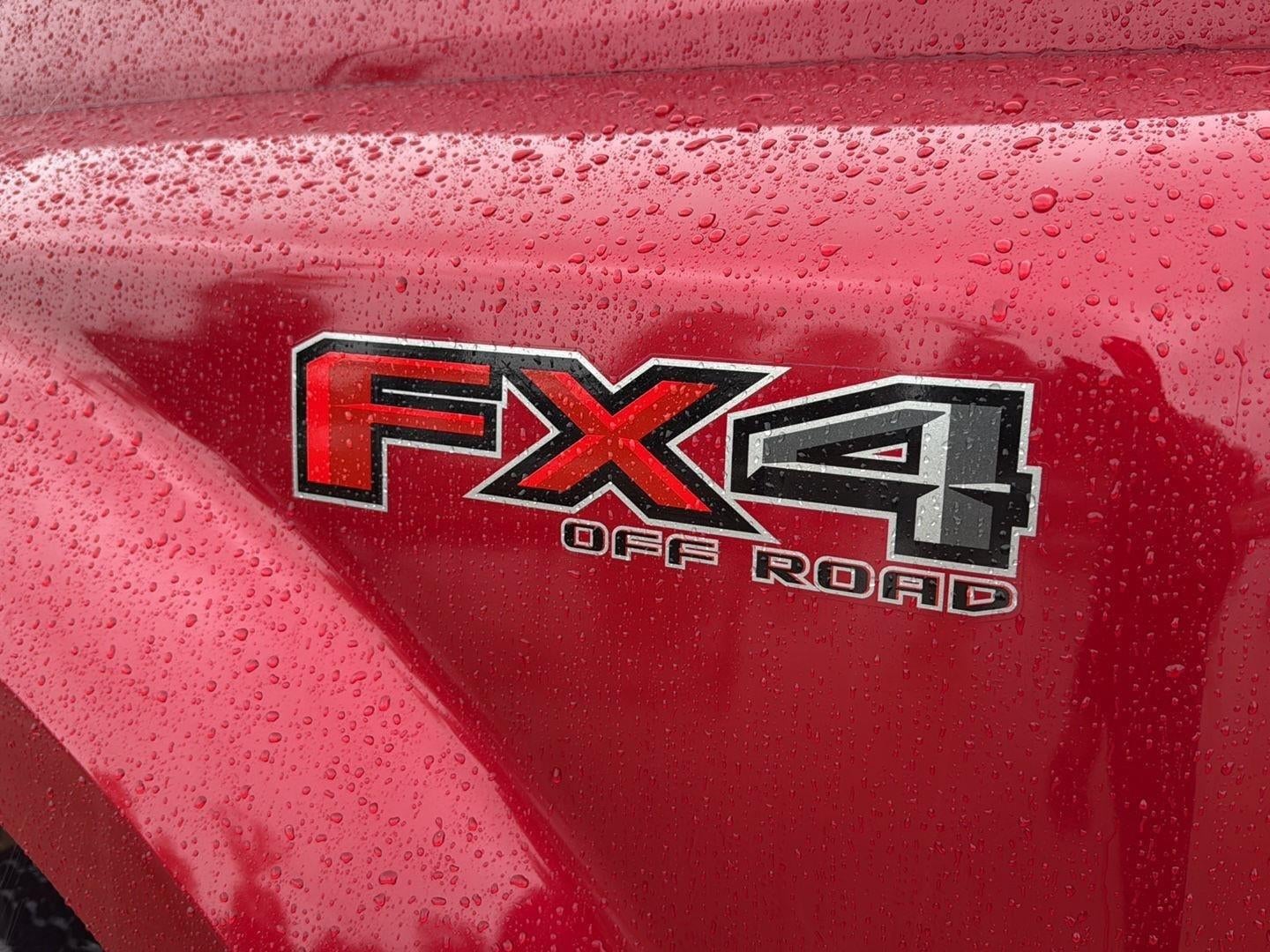 2020 Ford Super Duty F-350 (DRW) LARIAT