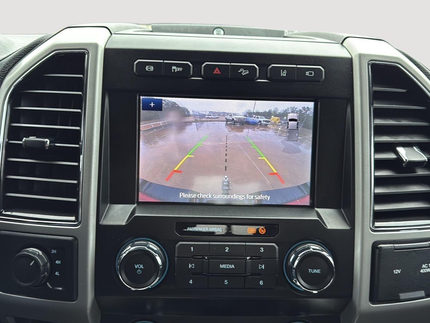 2020 Ford Super Duty F-350 (DRW) LARIAT