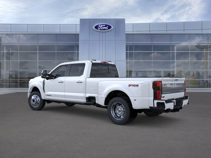 2026 Ford Super Duty F-450 (DRW) Platinum
