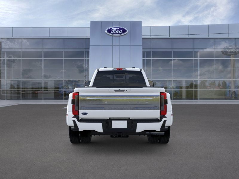 2026 Ford Super Duty F-450 (DRW) Platinum