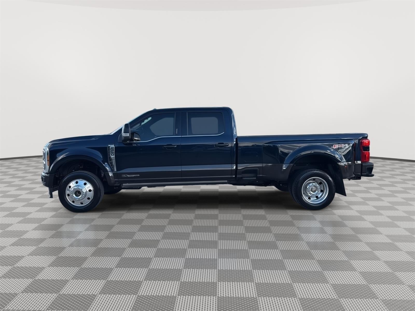 2024 Ford Super Duty F-450 (DRW) King Ranch