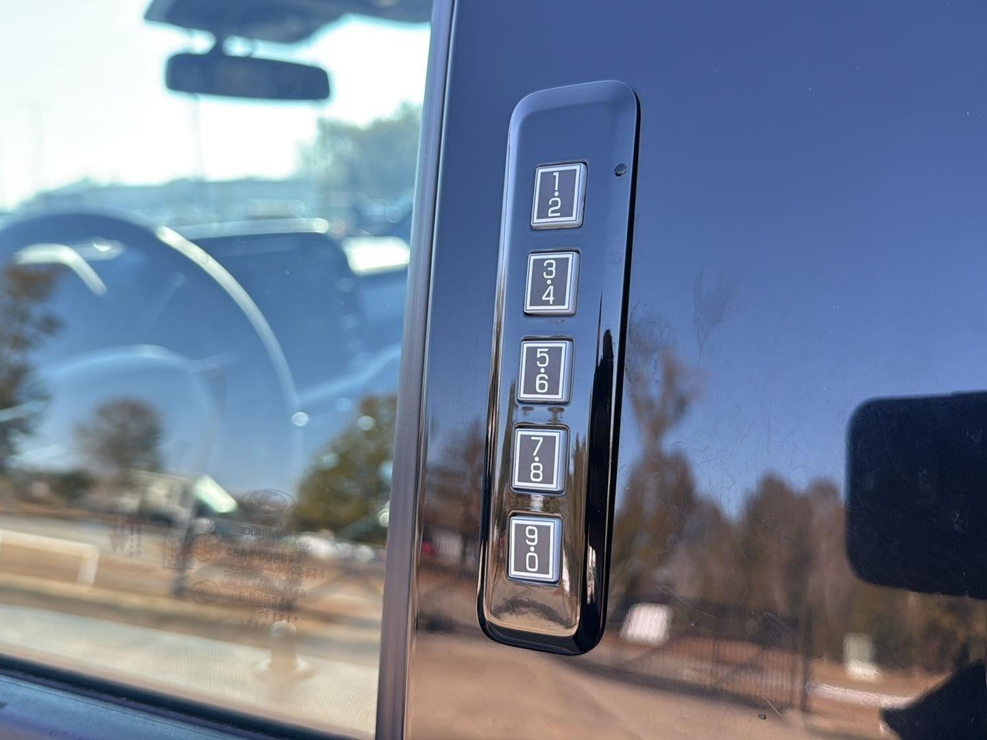 2024 Ford F-150 XLT 4WD SuperCrew 5.5' Box