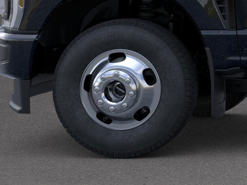 2026 Ford Super Duty F-350 (DRW) XL