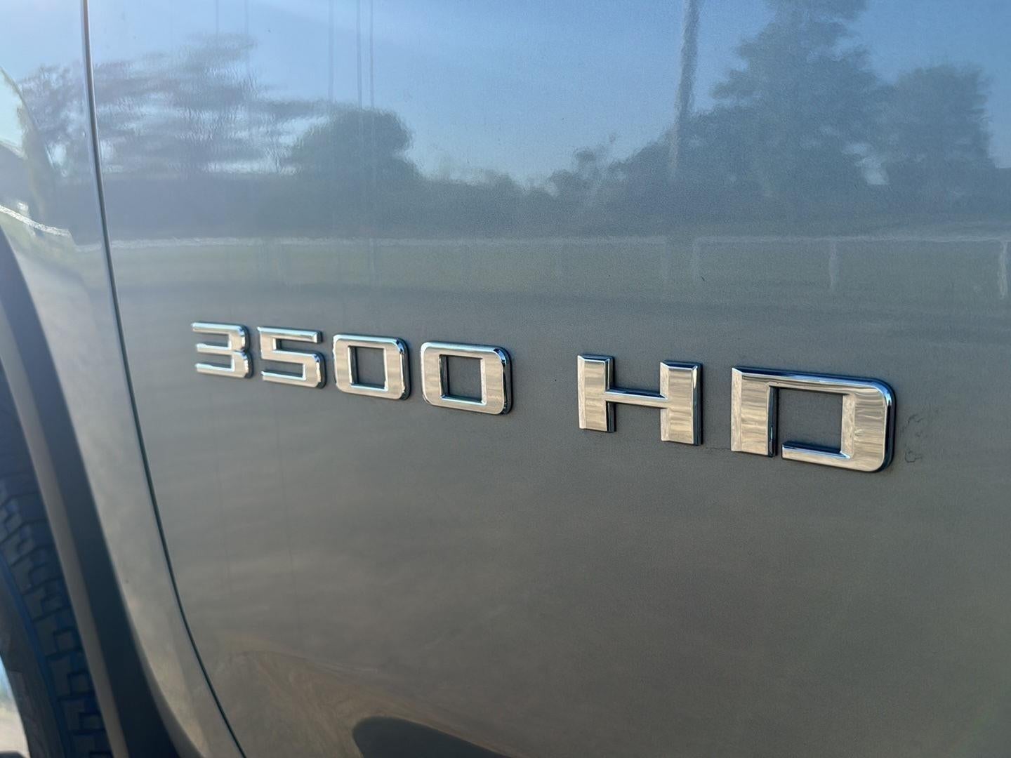 2025 Chevrolet Silverado 3500HD LTZ