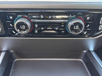 2025 Chevrolet Silverado 3500HD LTZ