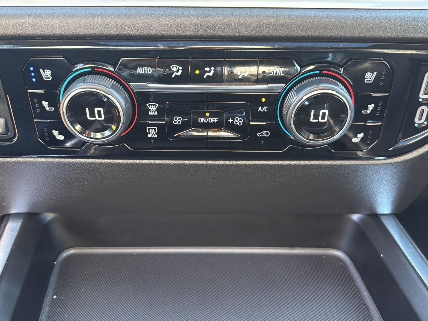 2025 Chevrolet Silverado 3500HD LTZ