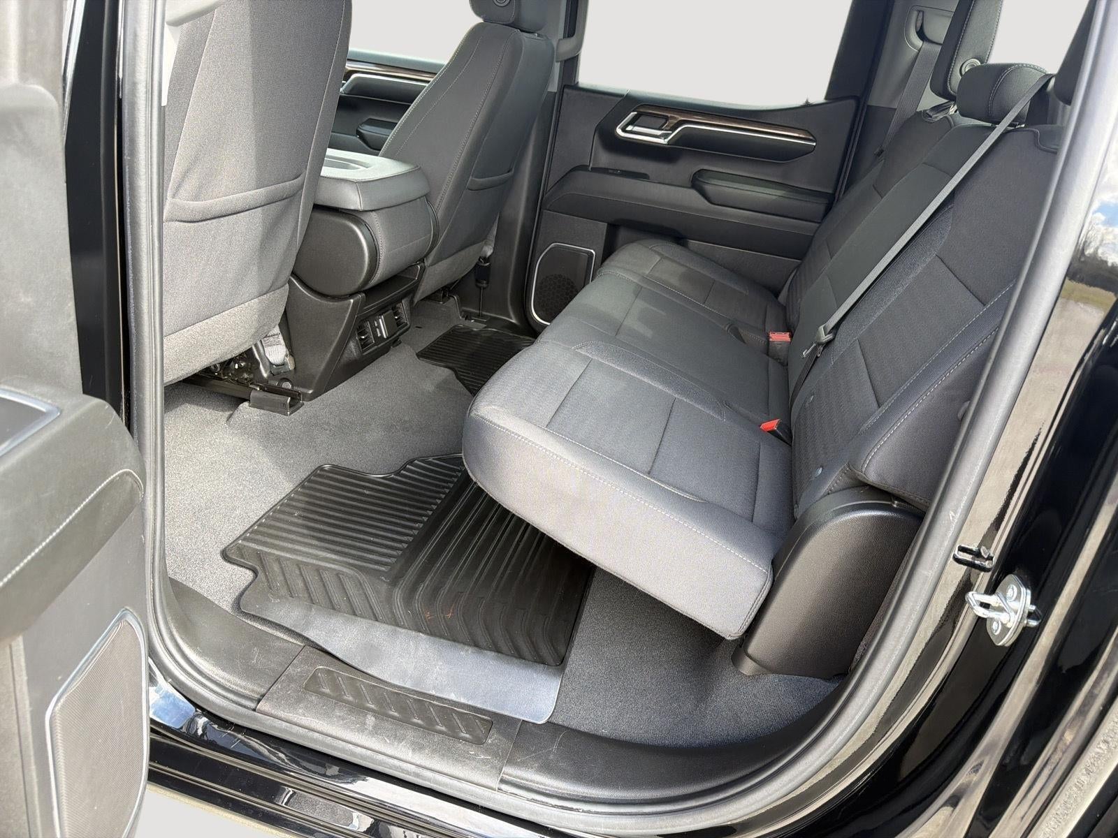 2023 Chevrolet Silverado 1500 LT Crew Cab 2WD