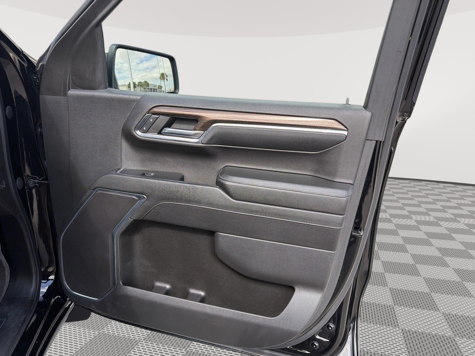 2023 Chevrolet Silverado 1500 LT Crew Cab 2WD