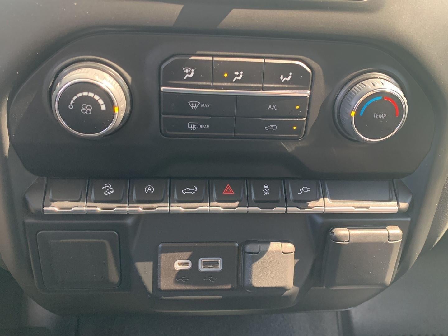 2022 Chevrolet Silverado 1500 LTD Custom Trail Boss