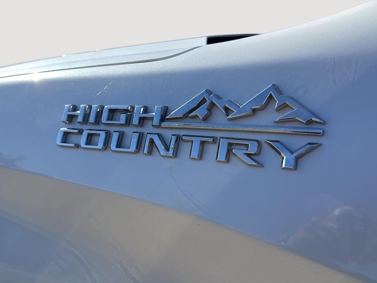 2022 Chevrolet Silverado 1500 High Country