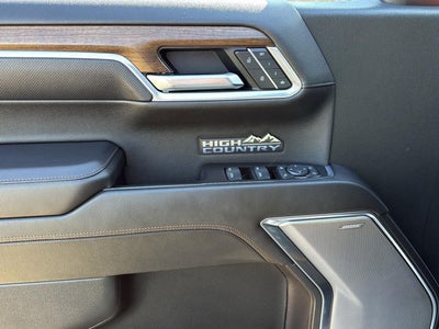2022 Chevrolet Silverado 1500 High Country