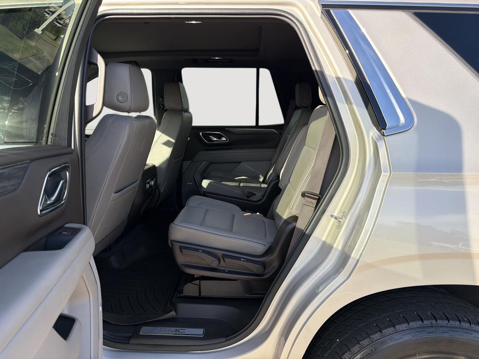 2022 GMC Yukon SLT
