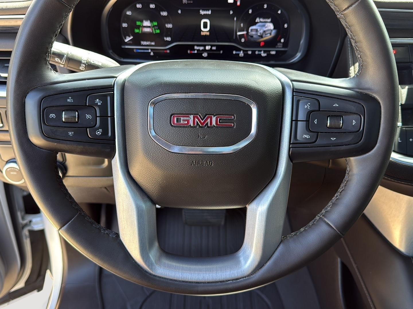 2023 GMC Yukon SLT
