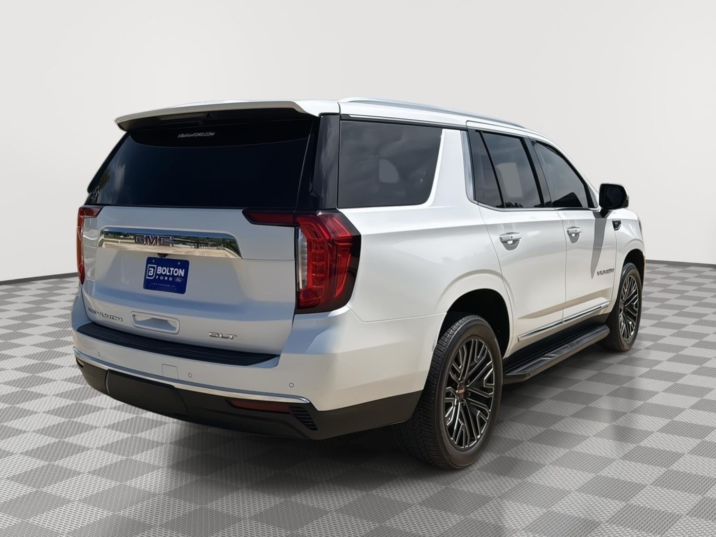 2023 GMC Yukon SLT