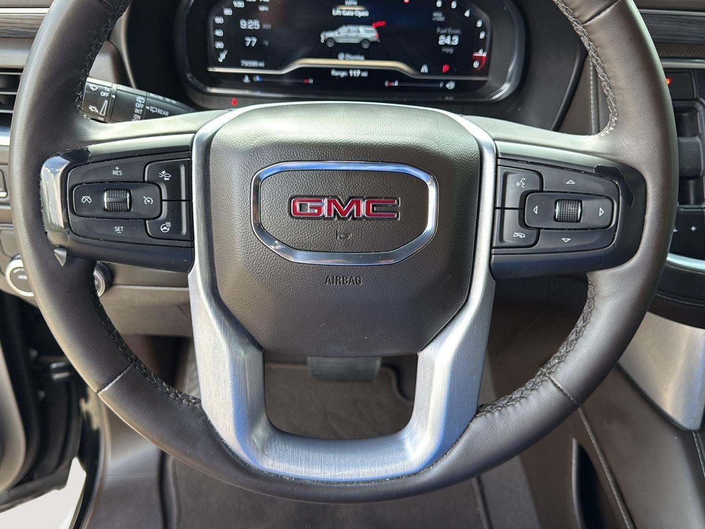 2023 GMC Yukon SLT