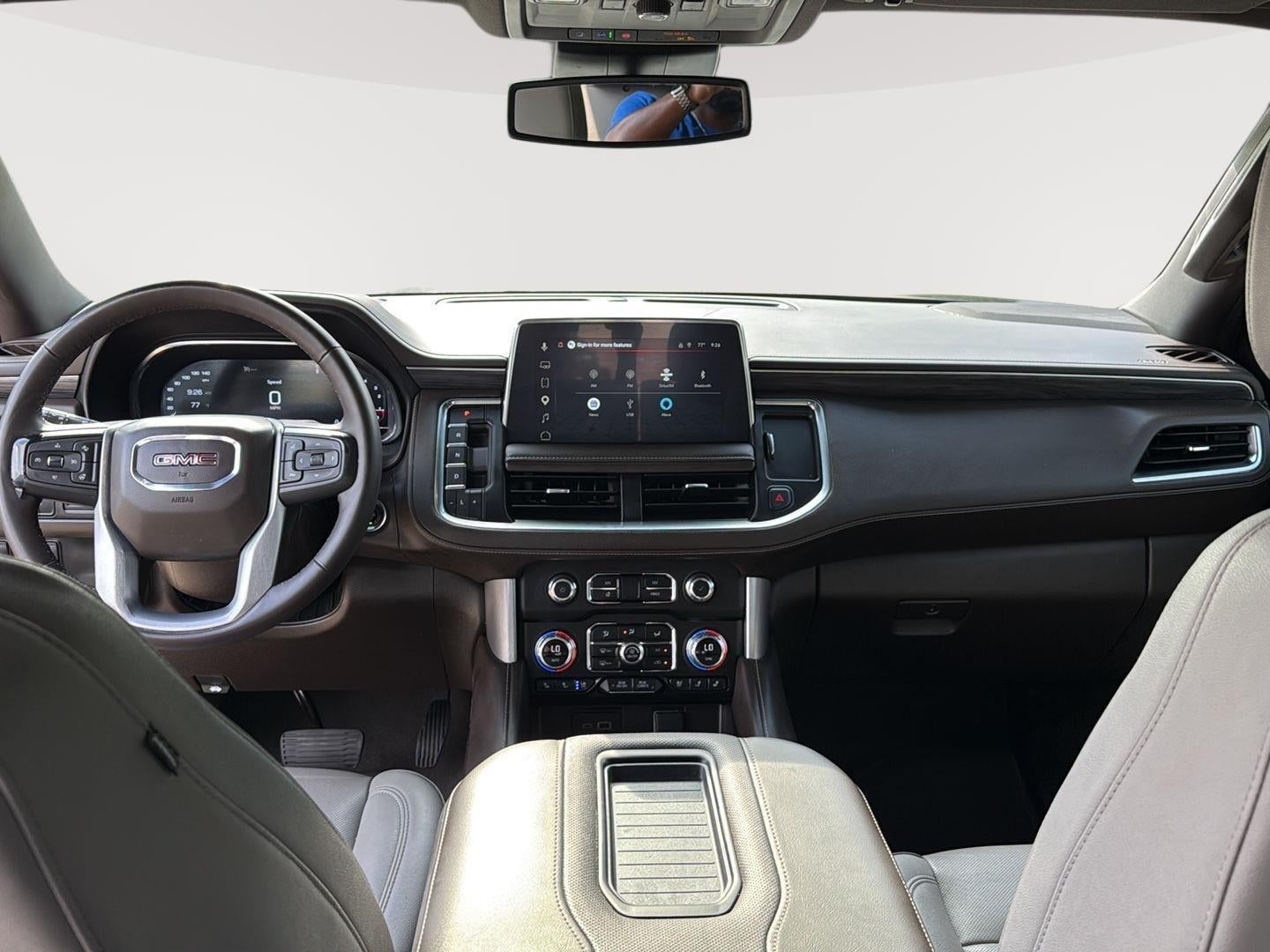 2023 GMC Yukon SLT