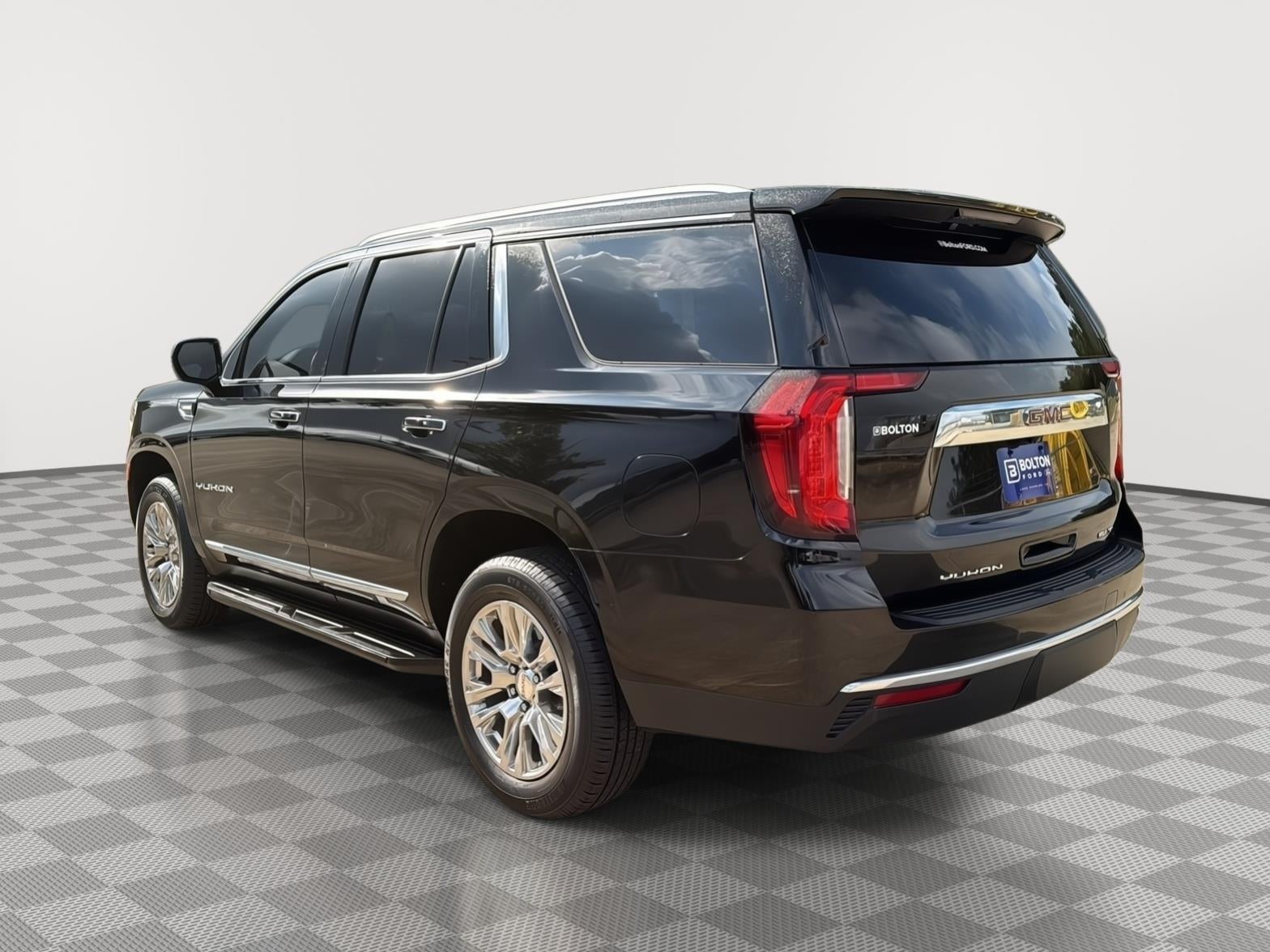2023 GMC Yukon SLT