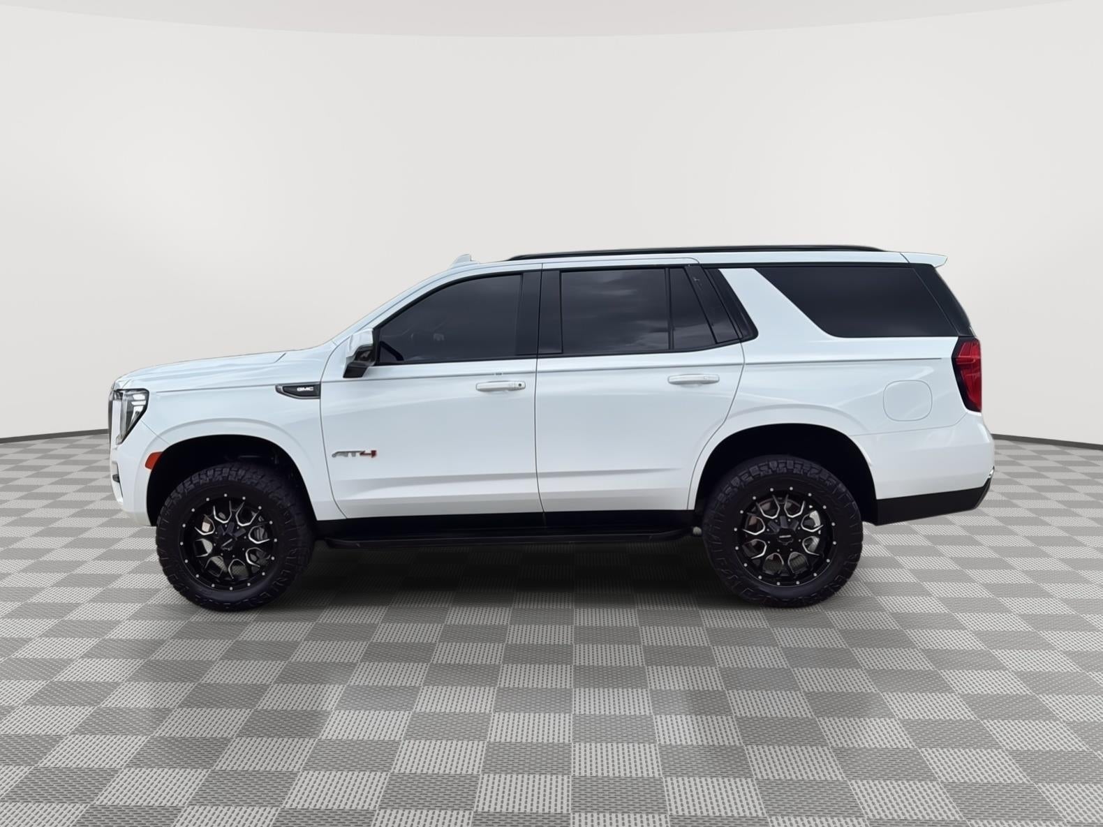 2024 GMC Yukon AT4