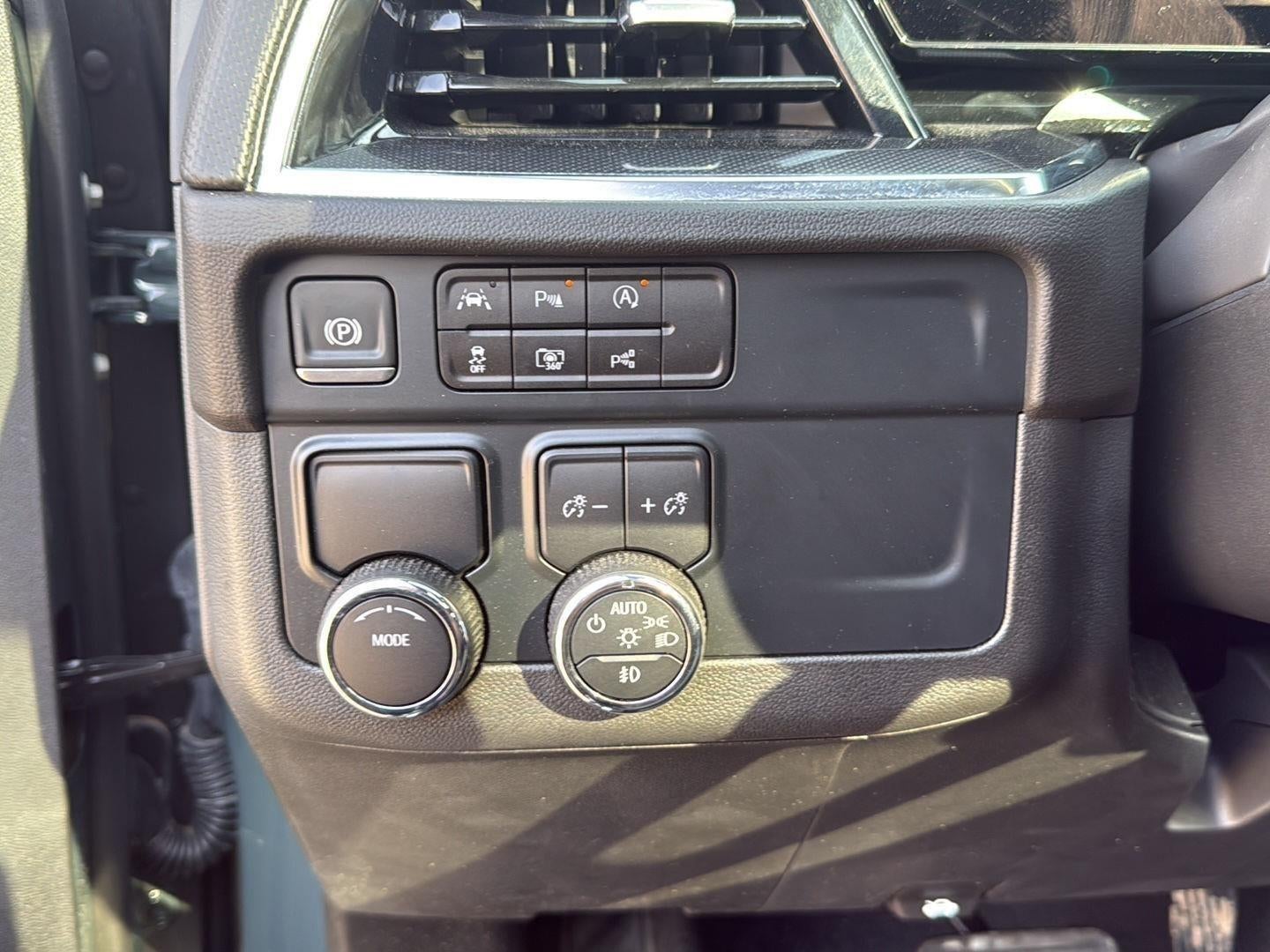 2025 Chevrolet Tahoe RST