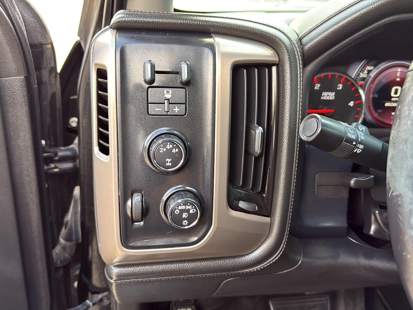 2015 GMC Sierra 3500HD available WiFi Denali