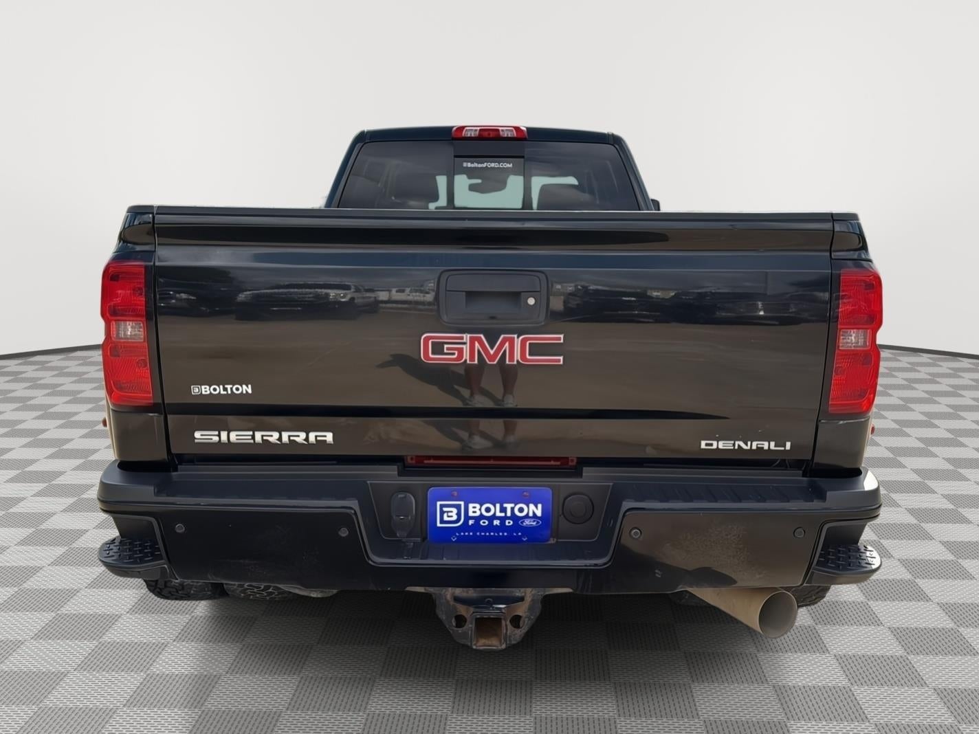 2015 GMC Sierra 3500HD available WiFi Denali
