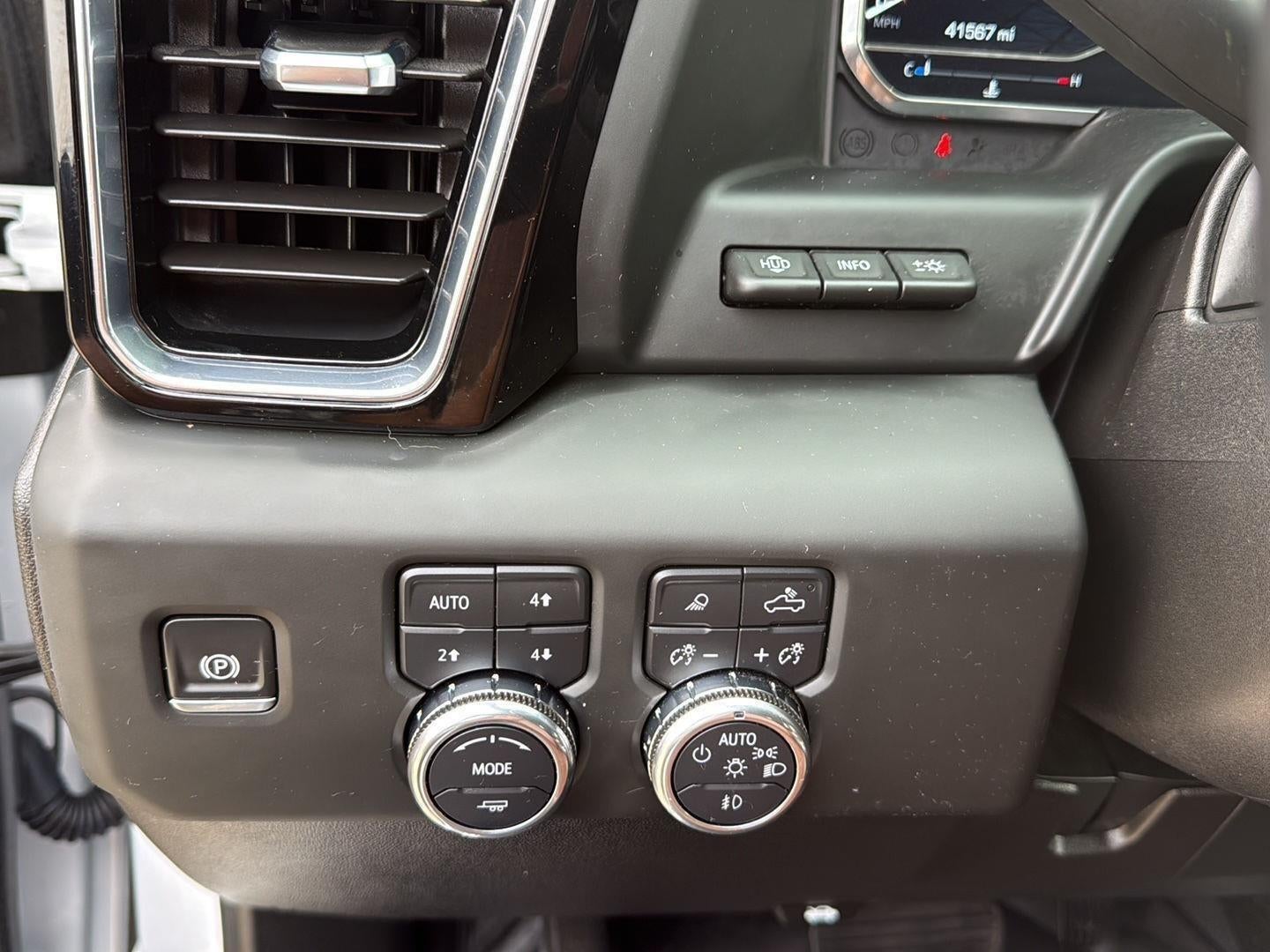 2024 GMC Sierra 3500HD Denali Ultimate