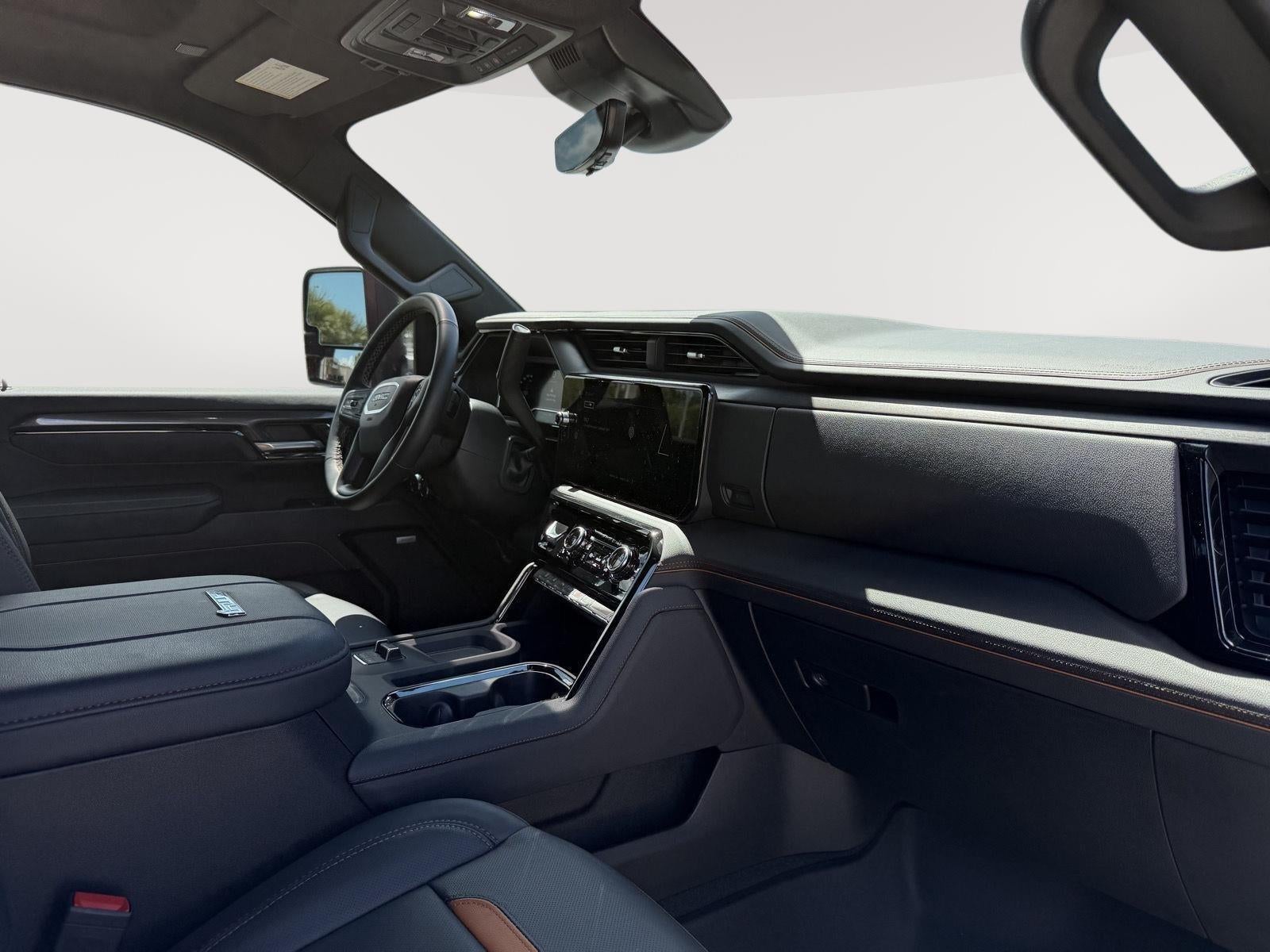 2025 GMC Sierra 2500HD AT4